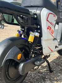 عندي دراجه شحن R9 للبيع فول مواصفات موديل 2025 مكاني بغداد الدوره حي ا...