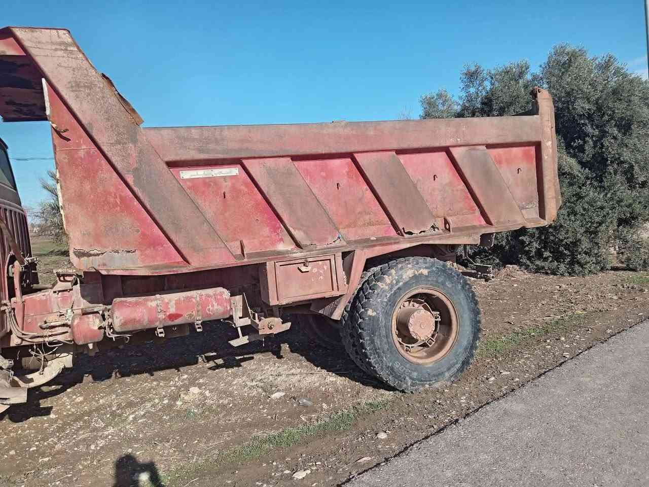 اسلام عليكم قلاب مان 81للبيع رقم صلاح الدين  للاستفسار اتصال  ***********
