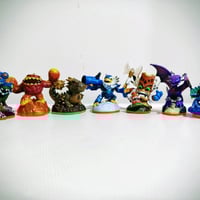 شخصيات سكاي لاندر • مجاميع • توصيل لجميع المحافظات