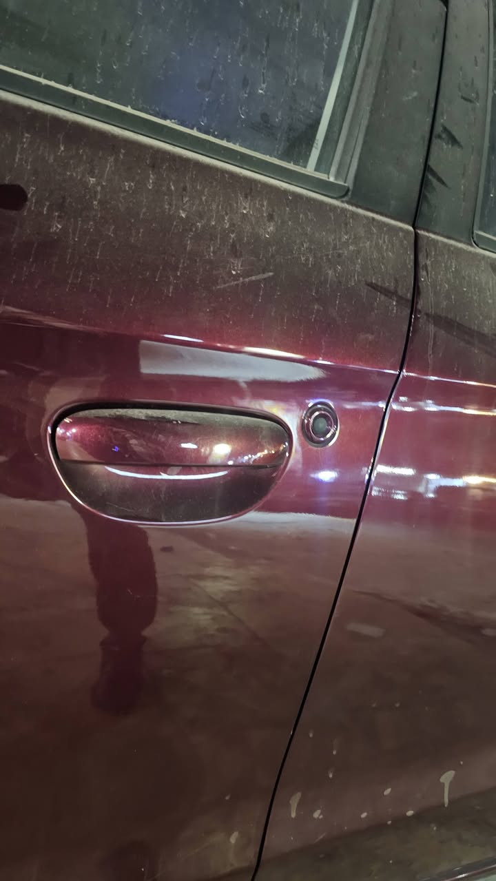 سلام عليكم
ميراج دخول جديد se موديل ٢٠٢٤ اعلى فئة بدون تبديل بدون دواخل سيارة صبغ جاملغ وربع بنيد فقط ماشية ٥الاف السعر ١٠٠ورقة فحص مؤقت
للاستفسار 
***********
