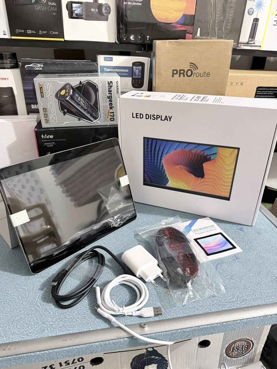 شاشة مونيتر جديد لوك كامل غراضها توصيل متوفر


**إذا كنت صاحب هذا الإعلان وتريد حذفه لأي سبب، رجاءا أرسل رسالة إلى الدعم الفني**