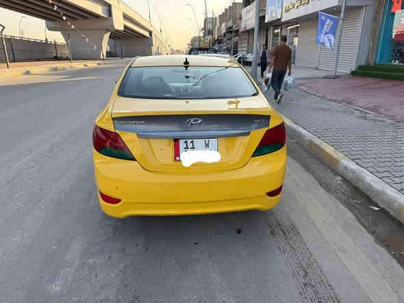 السلام عليكم 
اكسنت مديل 2016 
أمريكي حادثها جاملغ ايمن وبنيد  
السياره خير من الله  جاهزه 
مكينه كير خير من الله  
تبريد ثلج ⛄️ 
صدر امامي خلفي جديد 
تخم تاير 
مواصفاتها. معروفه الاكسنت 
السياره جديده. كلش ستعمال مال بيت 
مصفره هيئه.  غرامات 
بسمي رقم جديد 
هزه جديده. 
سنويه ل28 
السياره خير من الله 
وأحله من الصور. شرط 
السياره جديده جديده كلش. 
مكان السياره بغداد 
*********** 
السعر 85 وبيها مجال 
 وين ميعجبك افحص
