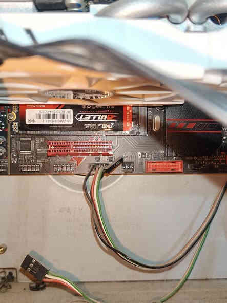 بي سي للبيع بورد ومعالج انتل زيون مواصفات E52640 v3 نوع 8 كور 16 نواة مع مبرد معالج rgp  البورد لنظام 10 برو  اذكره 128 امدتو 512اسس دي معه كرت ار إكس 580 معه بور سبلاي 500 وط معه رامت 16 سعر 200 رقم الهاتف بغداد البلديت تقطع الكهرباء رقم ***********
