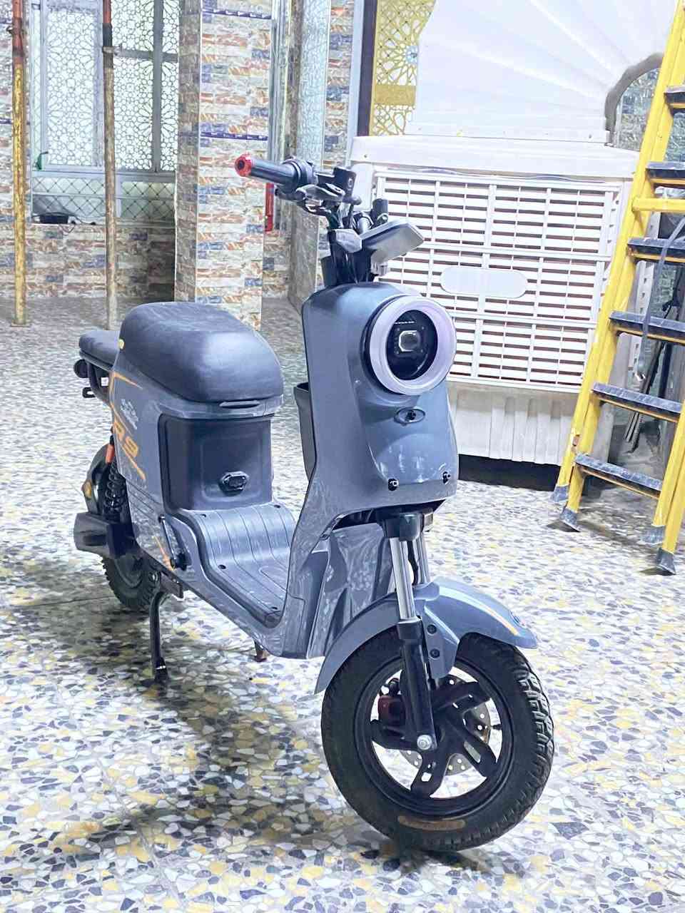 سلام عليكم دراجه شحن ٥ بطاريات نضاله 100:100 سعر 400
*********** مكاني بغداد جسر ديالى القديم متواجد على فيس
