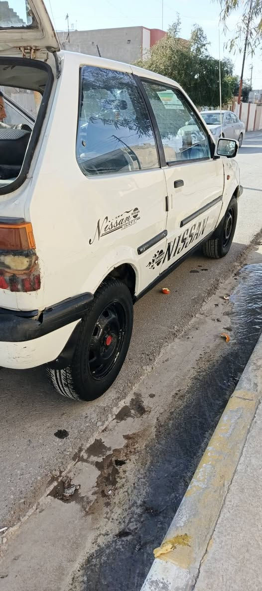 نيسان تك باب كير محرك ماشالله كهربايات كلها شغاله داخلها نضيف تايرات جداد شرط التحويل من الشرعي سنويه خضره السعر 15
للاستفسار ***********
