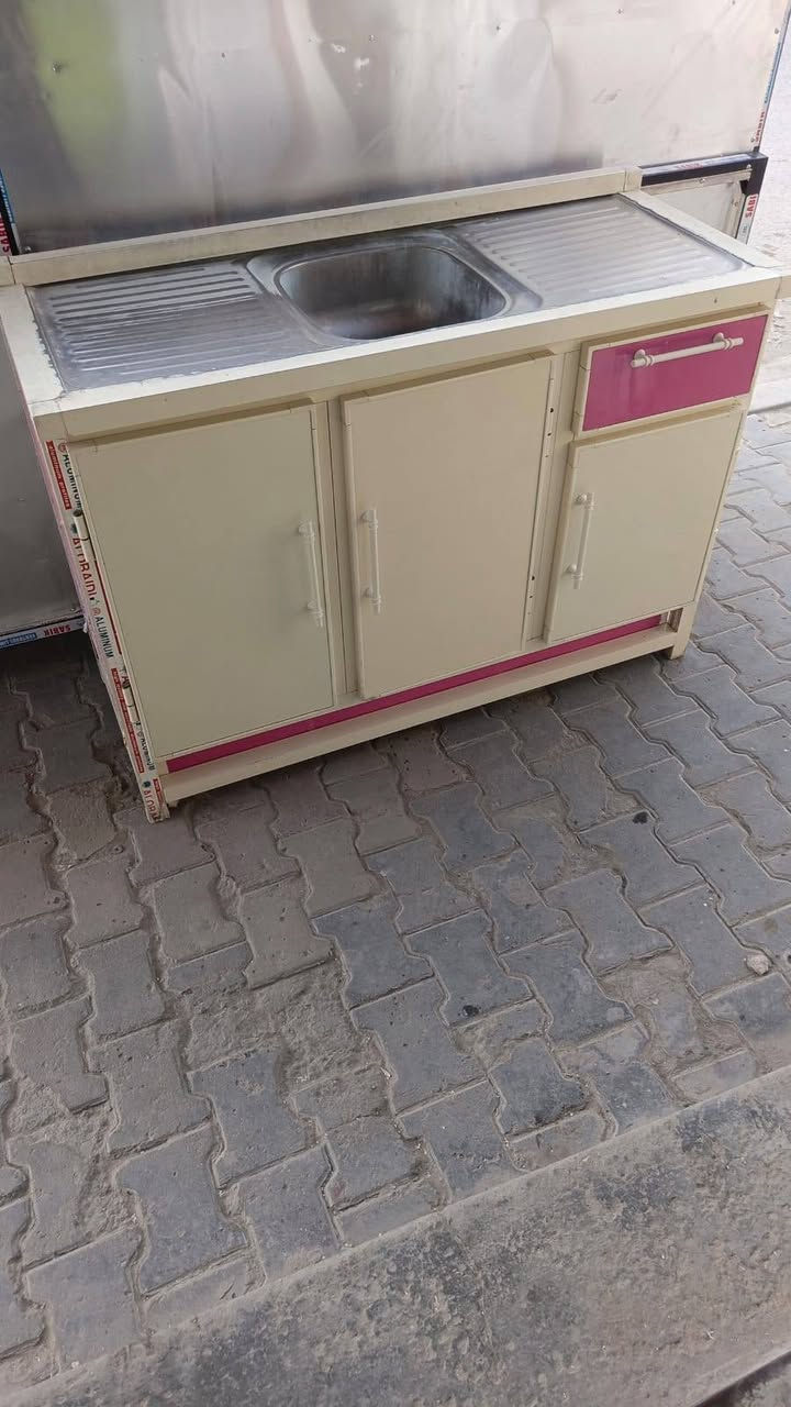 سلام عليكم سنكي مستعمل متروربع نضيف كلش لسعر 85كربلاء حي العسكري العابد مقابل مستوصف ***********او*********** كربلاء, العراق
