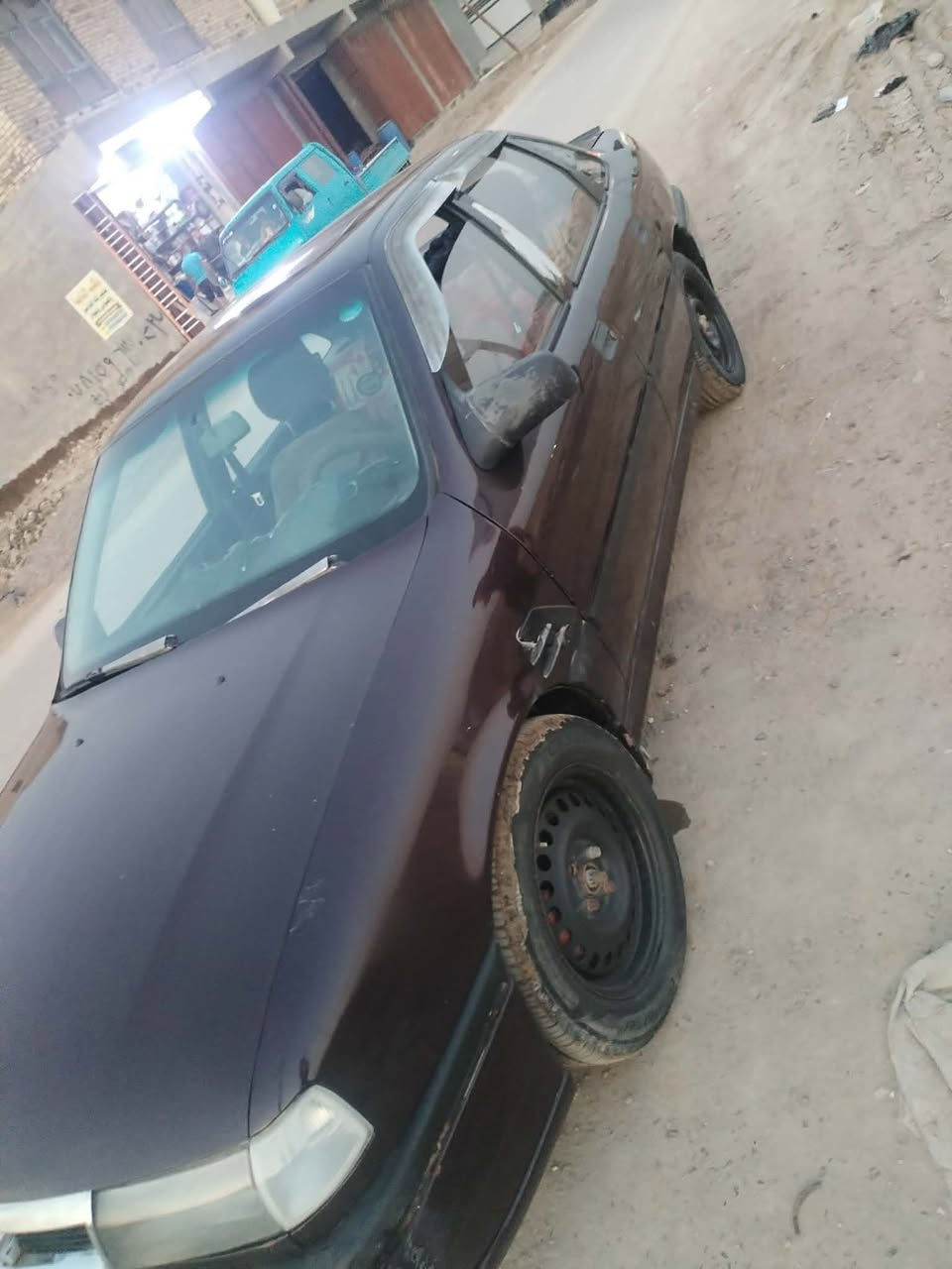 السلام عليكم ورحمة الله وبركاته.   اوبل فكترا 18 رقم اربيل دولي السياره نضيفه وجاهزه محرك وكير وحداديه وتخم تاير السياره مكانها بالحله وراعيها بالحله ثاني يوم يداور السعر 35 وبيها مجال بسيط                                      رقم الهاتف ***********
