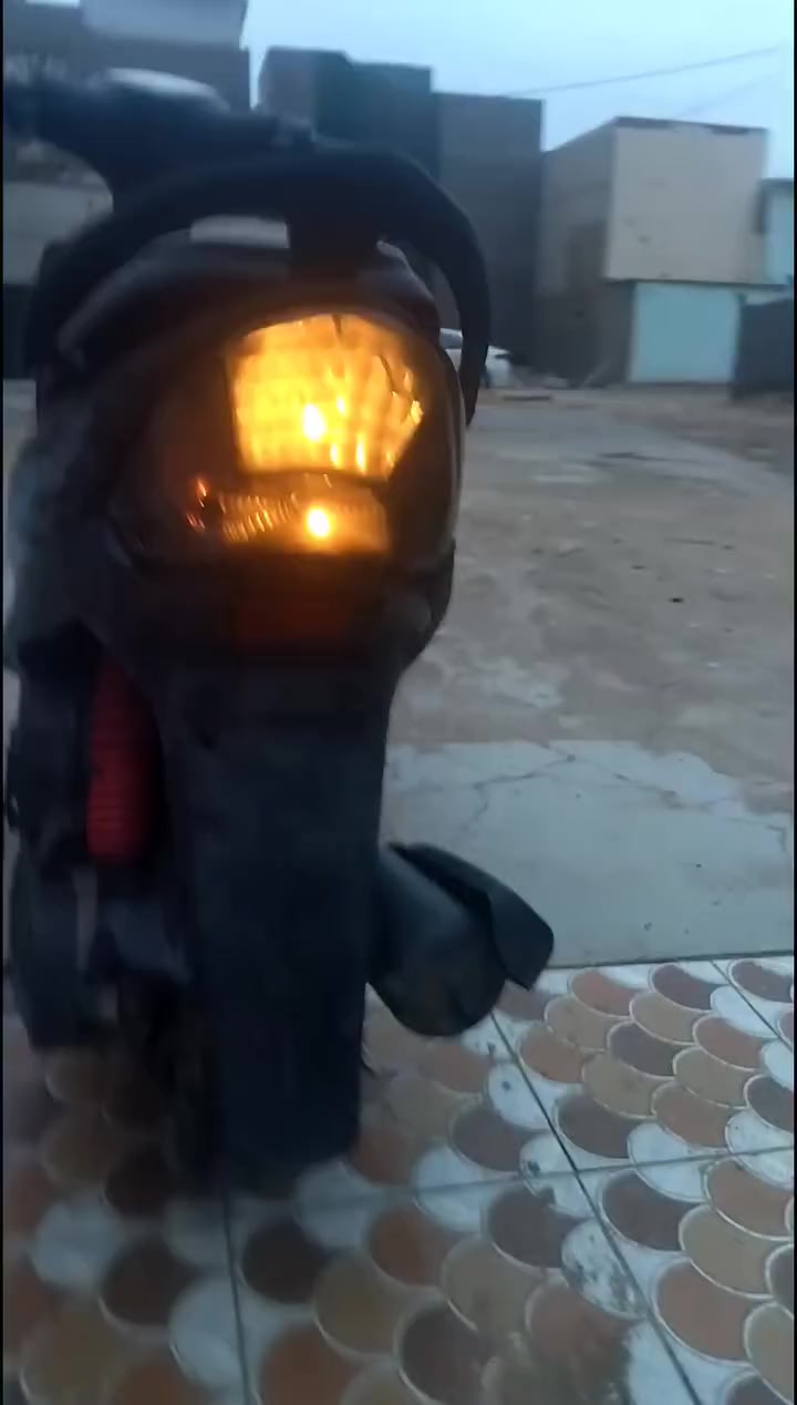 السلام عليكم
دراجه ماكس عدله للبيع نضيفه ماعوزه شي مكينة ناعمه المحرك مفتوح مبدل فقط ولفات كفرات اصلي السعر 600قفل االمكان الديوانية 
التفاصيل اكثر مراسلة الحساب


**إذا كنت صاحب هذا الإعلان وتريد حذفه لأي سبب، رجاءا أرسل رسالة إلى الدعم الفني**