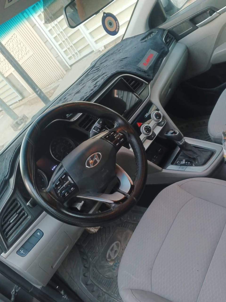 النتراء  2019
الون فيلي 
وارد امريكي مكينه 2000 دوش وكير ايتي 
رقم بغداد إنكليزي مميز  بسمي تحويل 2 يوم
مثبت سرعة كروز 
نظام ايكو اقتصادي 
تخام تاير جديد 
كامره دواره فول تحكمات 
 بدون ايرباك 
فيتبم ونوزلات جداد +بلكات 
كهربيات كله شغاله 
تدفئه + تبريد ثلج 
اربعه دسك  سياره
سياره كفاله من الحادث 
حادثه سياره بنيد سرقه من امريكا صور الحادث بلمنشور 
وهناه بالعراق باب تبديل وجاملغ كلير فقط وسونر هم بلمنشور 
مكان السيارة بغداد المحموديه 
السعر 124
للاستفسار الاتصال ***********
***********
