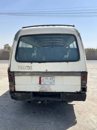 مازده للبيع موديل 92 نبيع هل موجود بيها وكاله مكينه ونجي بيها بخار كير...