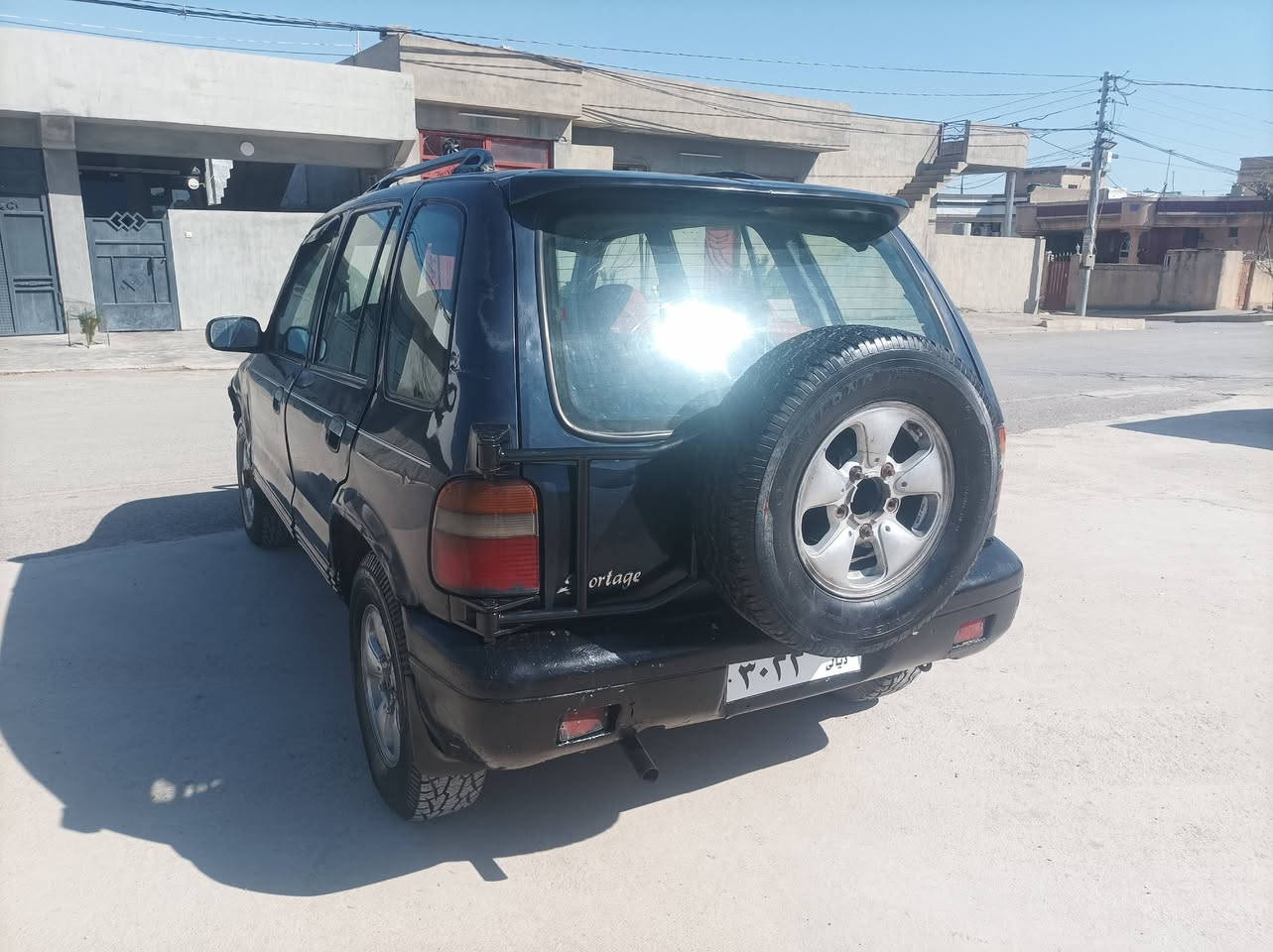 بەناوی خوا
کیا سپۆڕتاچ ۱۹۹۳ ئاڕم پلاستیک هەولێر سەنەویشی هەیە
مەکینە گۆڕاو بە دێر چوارتایەی لۆک دوجامی پێشەوەی کارەبایی 
بەشەرتی گێرو مەکینە  ۲٨ مەجالێکی کەم 
شوێن حاجیاوا  
ژ. ***********
