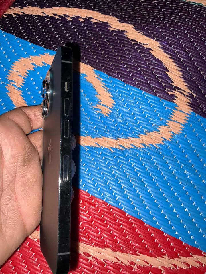 13 برو بس برو الزغير 256 جهاز جديد لوك كله شغال مابي اي خلل وعطل. مسج قطّعه اصليه وضع شركه بطاريه90 بلاد السعر 500 بي مجال حك الجيه شراي خاص بغداد الشماعيه ***********
وموجود واتساب
