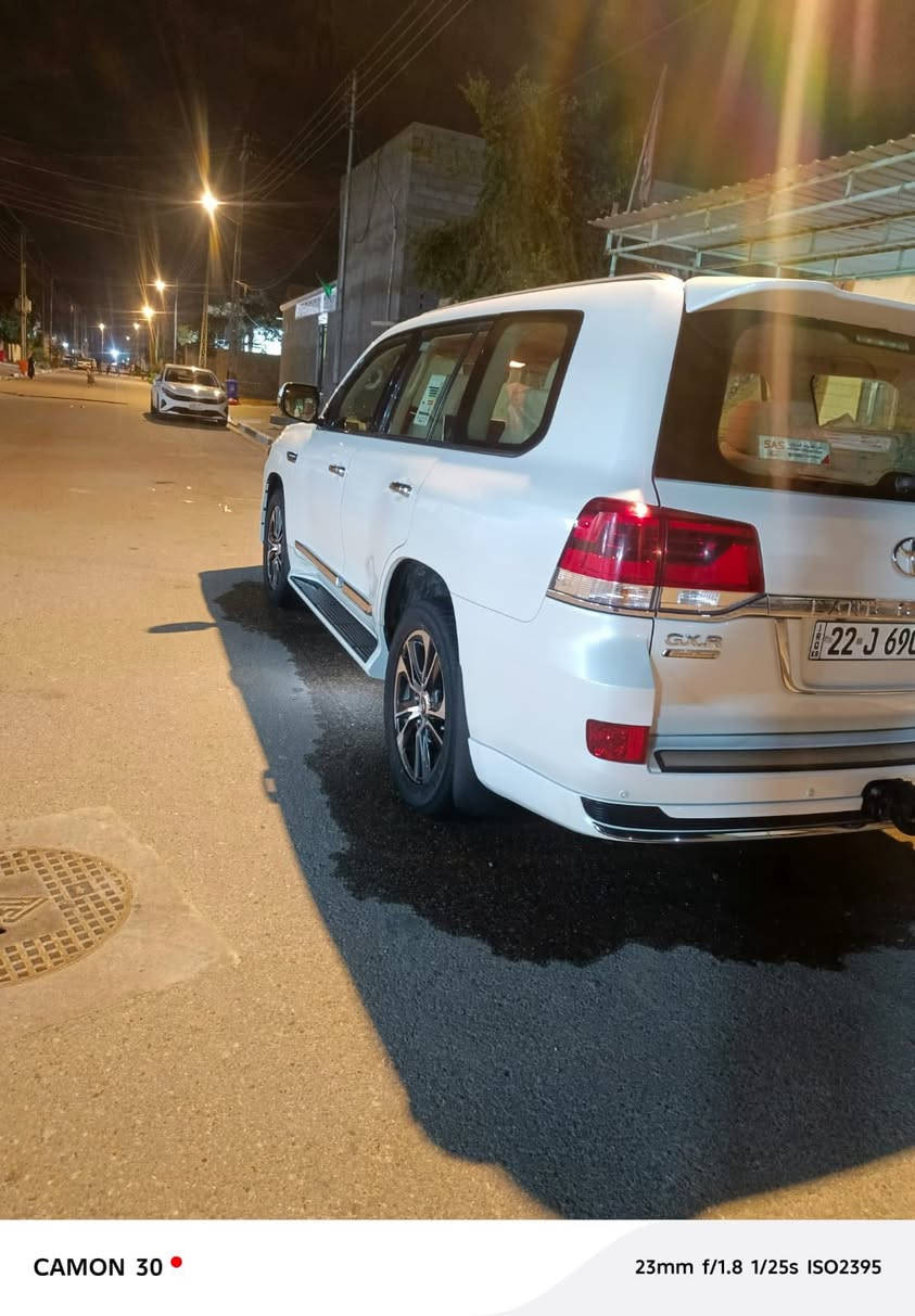 السلام وعليكم لاندكروز موديل 2020 ساز 8 سلندر باب خلفي كهرباي رقم اربيل الجديد تحويل وكاله سياره كفاله عامه بيها ملاحضه باب سايق اربع صابع بارد ماشيه 71  
الهاتف  

***********
