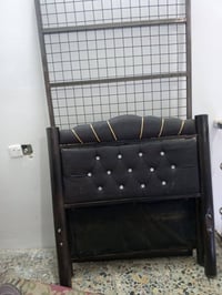 ٣ جرابي • ٢ نظيفات • قماشة مخرمشة