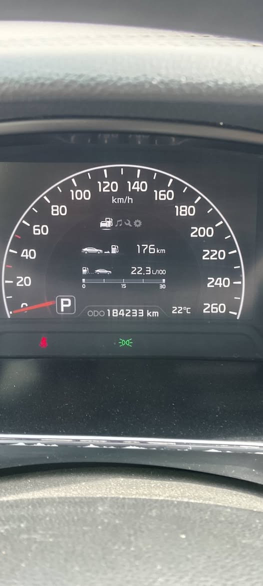 اسلام عليكم من رخصت مدير الكروب كيا كادنزه موديل 14خليجي وبعد اكو تفاصيل سعر 140مراجع ع رقم موبايل فقط ***********
