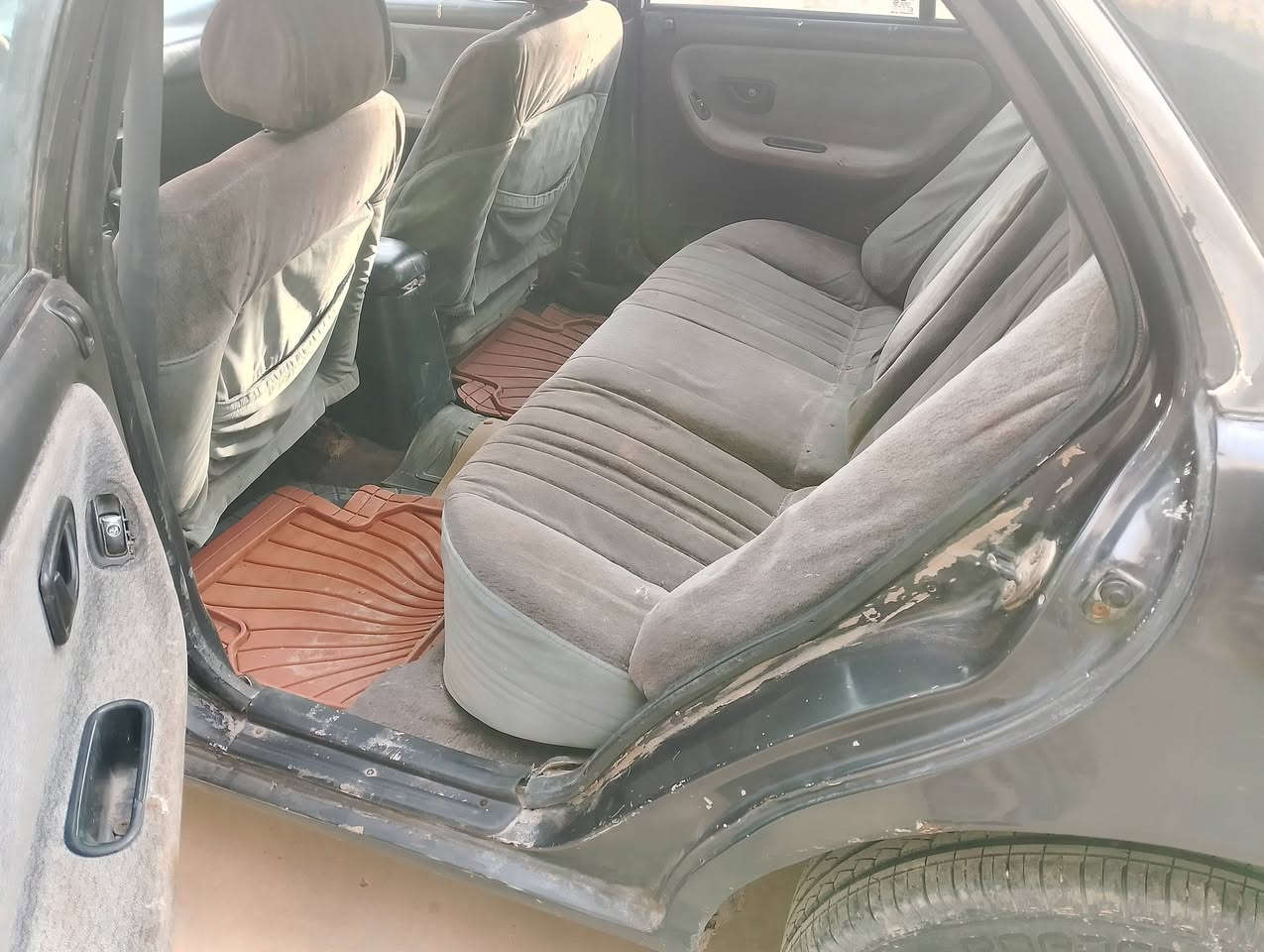 السلام عليكم سوناتا تو موديل 94
رقم انبار مشروع وطني رقم دولي داخله هزه قبل 20 يوم 
كير أوتو 
محرك وكير خير من الله الصدر سويته قبل يومين السعر 38 وبيها مجال حق الجيه بأسمي تحويل ثاني يوم المكان الصويره
***********
