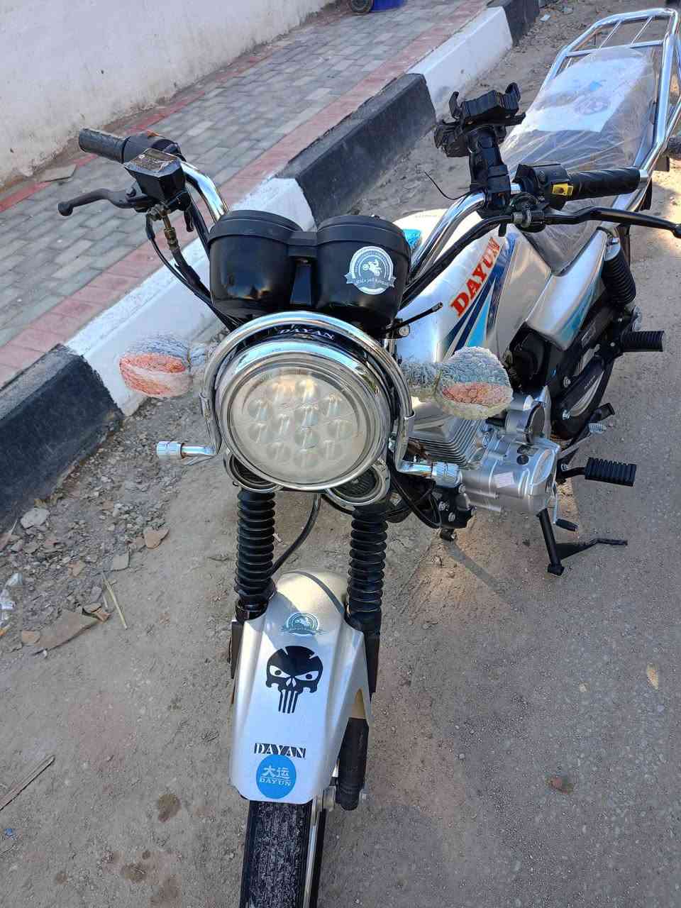 سلام عليكم دايون 2021  مكينه بجيس يعني وضع شركه اوراق اصوليه مداور يم الوكيل شرط ترقم بجهك كامله من كلشي كهربائيات فول ختم محرك مال شركه سعر 950 وبيها مجال كربلاء طاقه ***********
