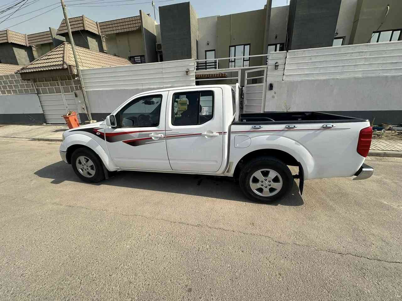 سلام عليكم نيڤارا 2012
مكينة جديدة تجفيت جديد اصلي شركة 
گير حدادية كله جديد سيارة معمرة وكاملة 
برغي ماعايزة گير اوتماتيك رقم بغداد انگليزي بيها 
٣ قطع صبغ بدون دواخل 
تخم تاير جديد مكانات صبغ بسيطة بأركان البدي  
المكان النجف الاشرف 
السعر ٩٣
للأستفسار الاتصال على هذا الرقم 
***********
