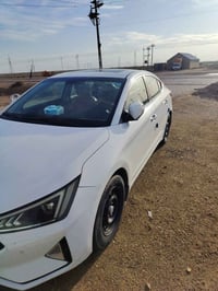 النترا موديل 2020 مكفوله من كلشي وارد خليجي مكينه 2000 بسمي تحويل ثاني...