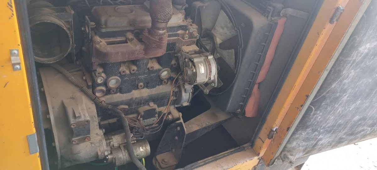 السلام عليكم للبيع مولد بيركنز 30كيفي نظام حمايه معمر جاهز على الشقل السعر25وبي مجال ***********
