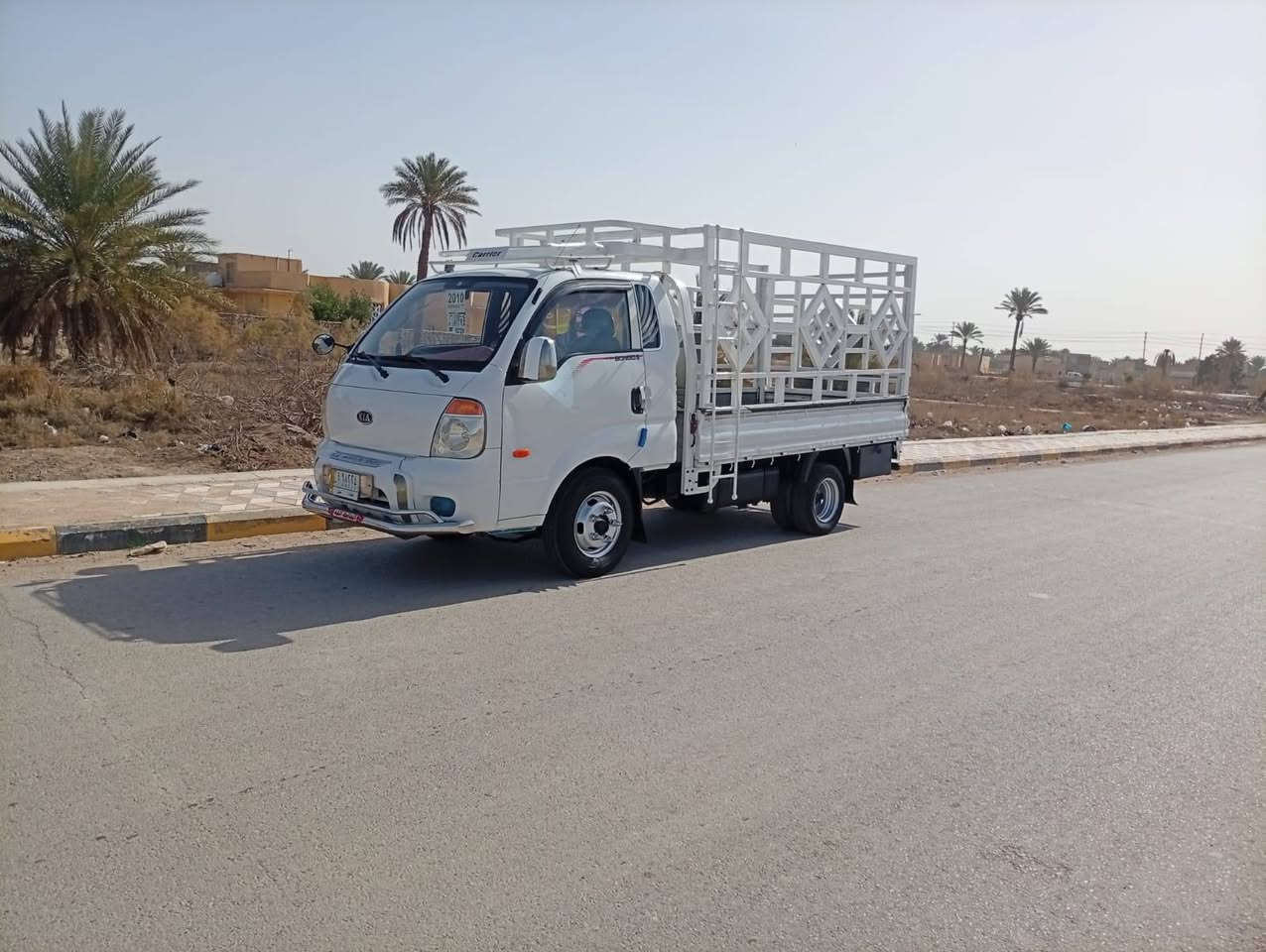 سلام عليكم سياره للبيع موديل 2008سبلاين مكفول مكينه جديده تخم تأير حداديه كل جديد تبريد ثلج تحويره14رقم بغداد بسمي مجددا ال27الاستفسار. ***********
