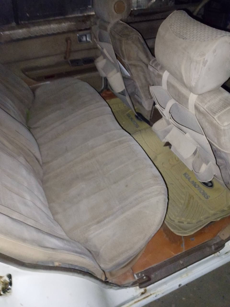 السلام عليكم سوبر82جاهزه كير مكينه بطه جديده تخم تايرجديد حداديه رقم  نكلزي سنويه 28العنوان دوانيه السعر28وبيه مجال***********
