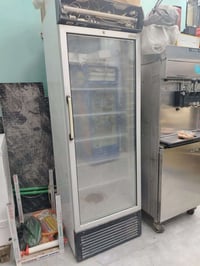 ثلاجة • تجميد • للبيع