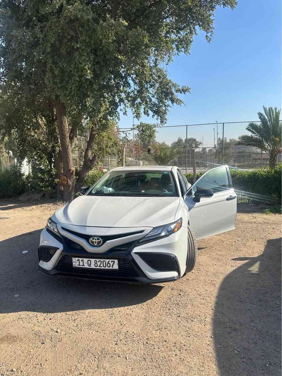 كامري 23 هايبرد فول 
حادث خفيف رقم بغداد بأسمي 
ماشيه 23 الف 
لون ابيض غير محدد 
مكاني بغداد الاعظمية 
***********
سعرها 210 وبيها مجال قليل 
مراوس او بيع بغداد, العراق
