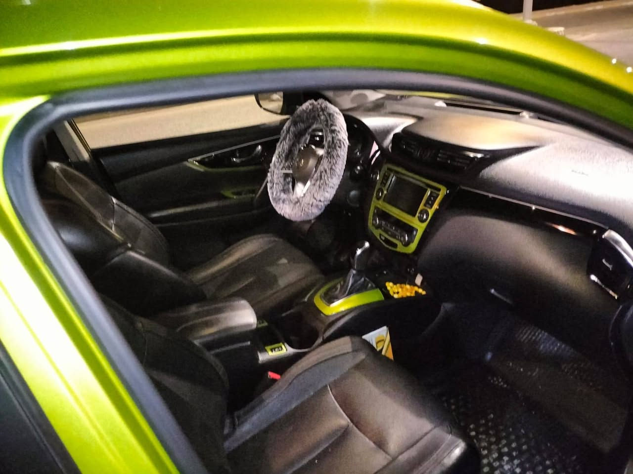 : نيسان روج
موديل  2019
 فول مواصفات
: رقم اربيل
: فتحة
 .. تشغيل عن بعد
 جلد تدفئة وتبريد بالكشنات
: مكفولة كفالة عامه
: بيه بارد بالجاملغ الامامي الأيسر فقط
: السعر 155$ وبي مجال بسيط
: للتواصل ***********
