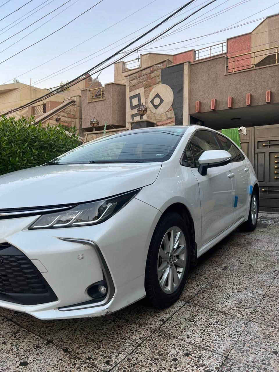 السلام عليك اخوان كورلا موديل ٢٣ ساز اصليه فول فتحه فول مكفوله من الصبخ السياره كلش حلوه وجديده محرك لوك كير لوك سياره جديده كلشي وحلوه السعر ١٦٥ ماكو هيج سعر مكان حي الحسين قرب البانزين خانة ***********
