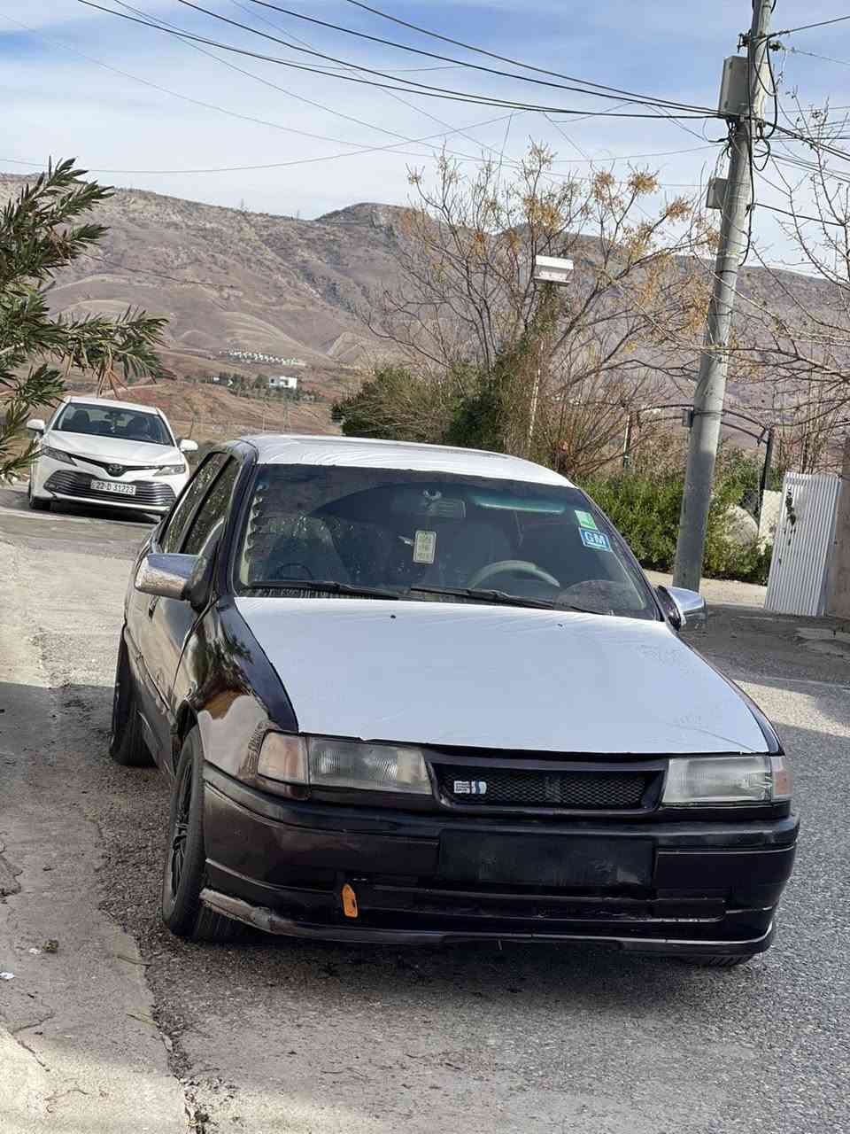 ئۆپڵ علووج مەکینە ۱٦ قایش پان پاوەر علووج ماڵی مەدەنی و دزیاری بەشەرت مووس و بڕاوەی نیه سەیارەکە توندوتۆڵە گەرمی و کارەبایی و فڵچەو ئاوی فڵچەو ئیشارەت کامل هەمووی ئیش دەکا چوار تایەو ویلی سپۆڕتی جوانی لەبنە سەیارەکە سڵایتە مۆدێلی ۱۹۹۲ خایس و ڕزیوی نیە هەتا بڵێی جوان و توندوتۆڵە گێڕو مەکینەو سەرف و بوخار دووکەڵ بەشەرت شوێن کۆیە ***********
