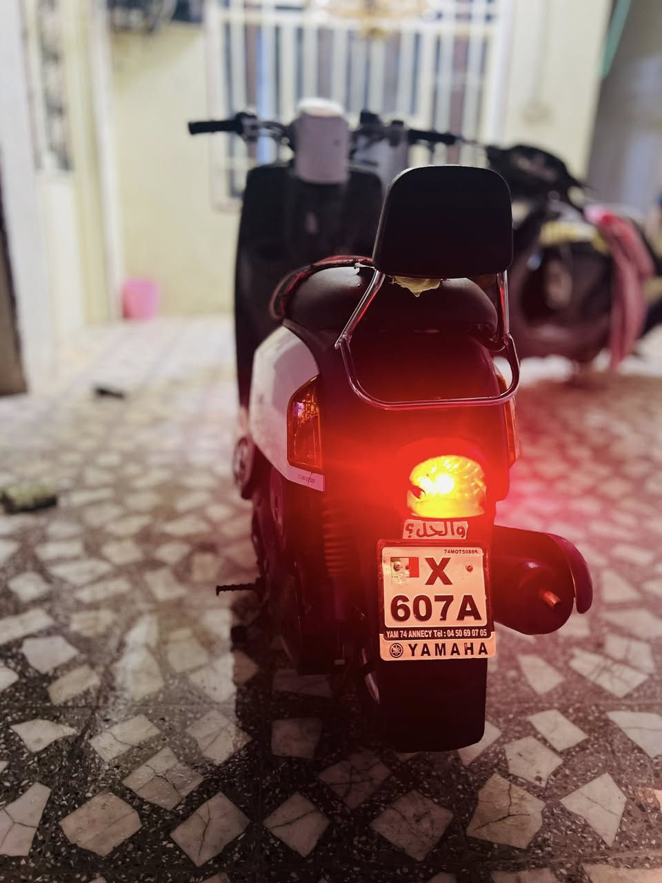 سلام عليكم دراجه بوليس البيع كفاله عامه مال حاويه الدراجه كلشي مناقص بيه وبرغي ممفتووح بيه السعر 850وبيه مجال ومكاني نجف 
رقمي***********
