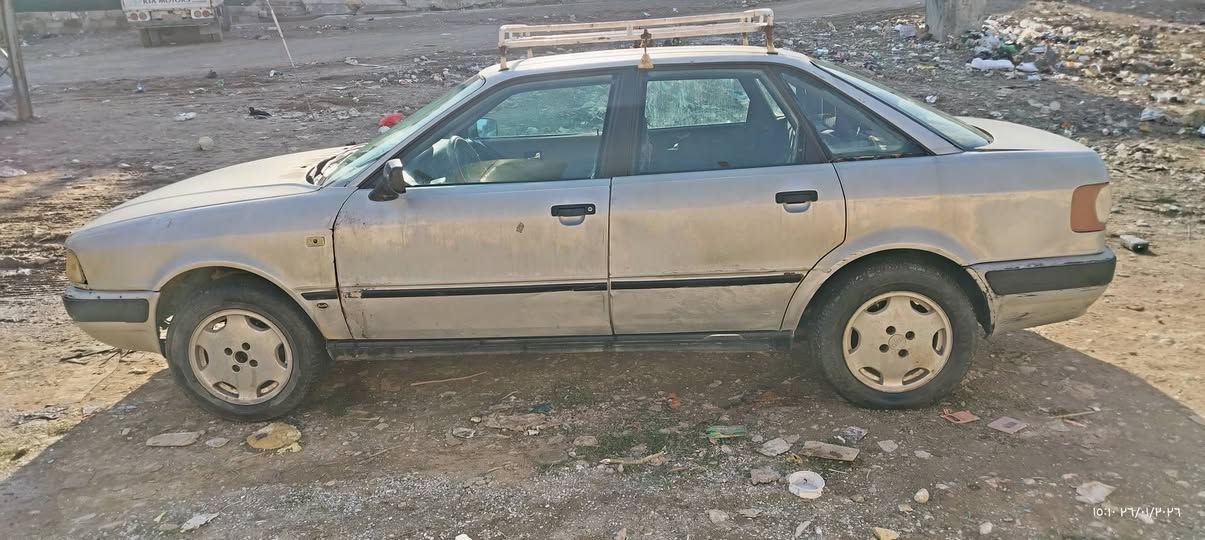 السلام عليكم
اودي موديل92 كير محرك برزيلي شرط السياره قفلمركزي مخصص الها رقم الماني تريد تحويل تريد وكاله عندي وكاله عامه مطلقه  يحقلي التحويل السعر22بيه مجال الاستفسار على هاذا الرقم ***********
***********
