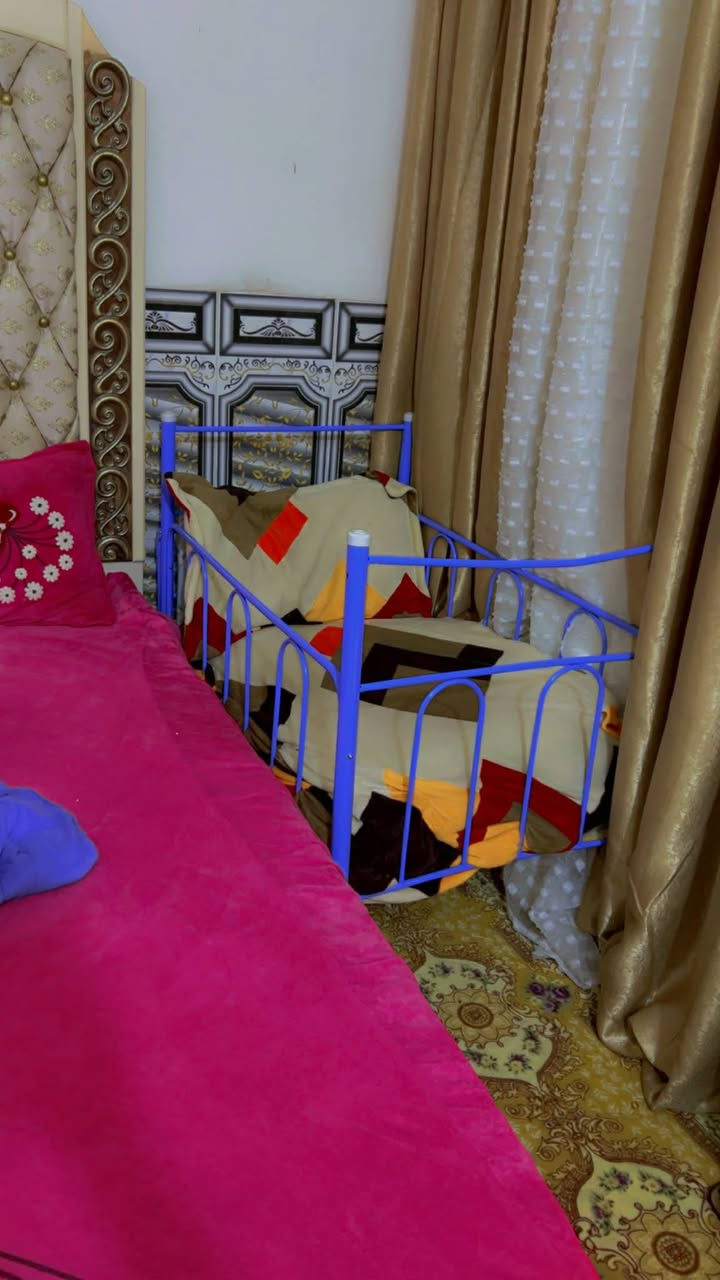 جربايه جديده لبيع بيها بعد تكمله تصير اعله وبيها كرسي طعام بس اني مشادتهن مكانها بكرلي بابل


**إذا كنت صاحب هذا الإعلان وتريد حذفه لأي سبب، رجاءا أرسل رسالة إلى الدعم الفني**