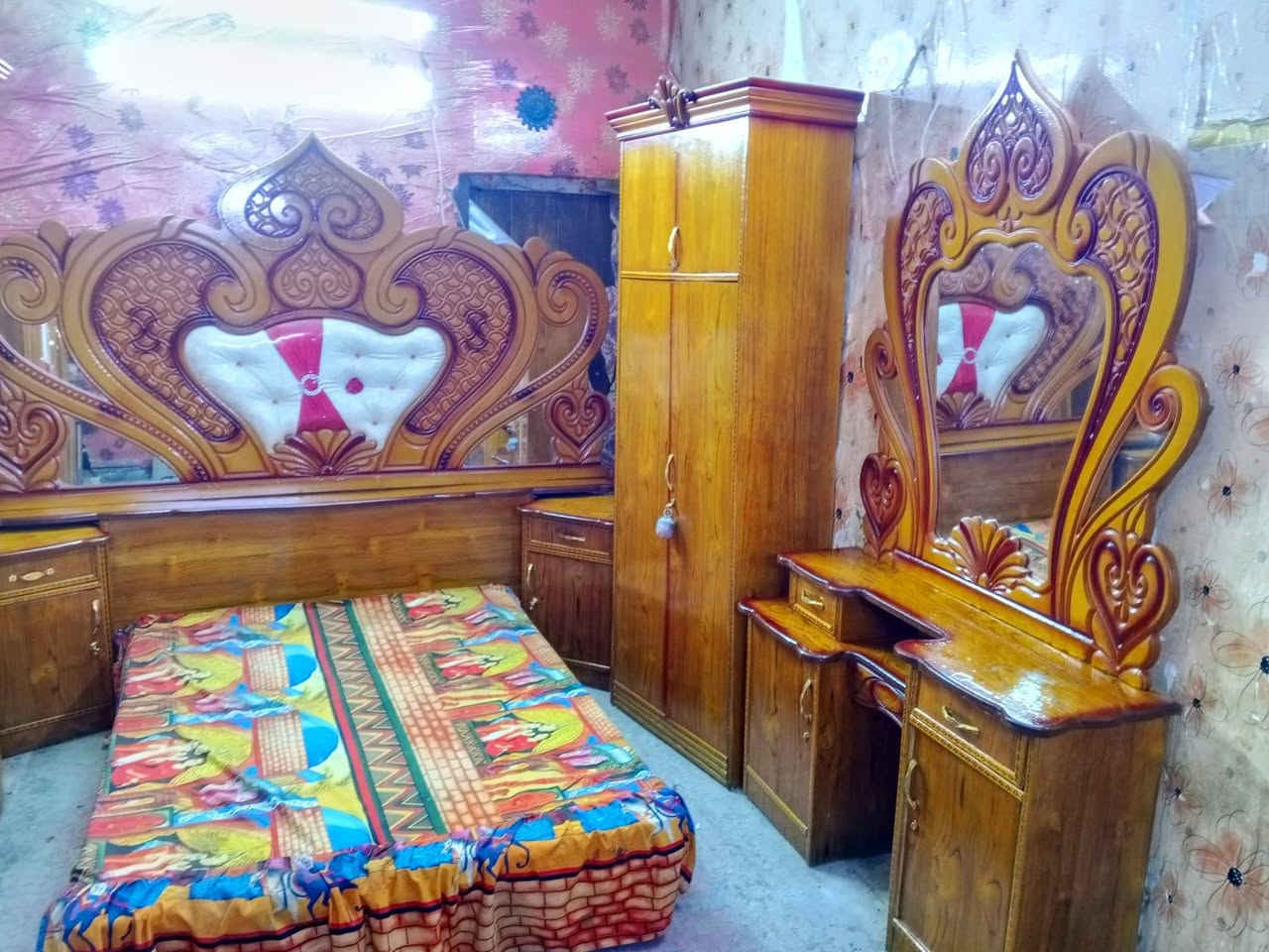 ‎غرفه اخشاب خمس ابواب ملحق للبيع السعر 650صاج الزاويه كنتوريه موديل حديث العنوان بغداد وكو توصيل انتص‎ بغداد, العراق


**إذا كنت صاحب هذا الإعلان وتريد حذفه لأي سبب، رجاءا أرسل رسالة إلى الدعم الفني**