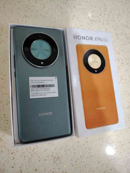جهاز هونر X9b اخو جديد
ذاكره 256
غراضه كامله
سعره 300 وبي مجال قليل
شراي خل يتصل ***********
