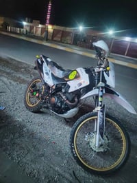 قفاز للبيع موديل 20 سولنك محرك 200 معمر جديد كامل شغل ومش السعر 650بي ...