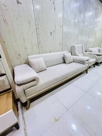 تركي • ٨مقاعد • ارجل زان