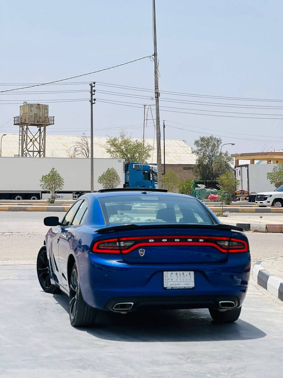 جارجر SXT خليجي
موديل 18 مكفولة بيها مكانين بارد  رقم بغداد الجديد مشروع وطني  كشنات جلد  مقعد السائق كهربائي
فتحة سقف مقاعد تدفئه تبريد السعر ٢٢٨وبي مجال قليل ***********
