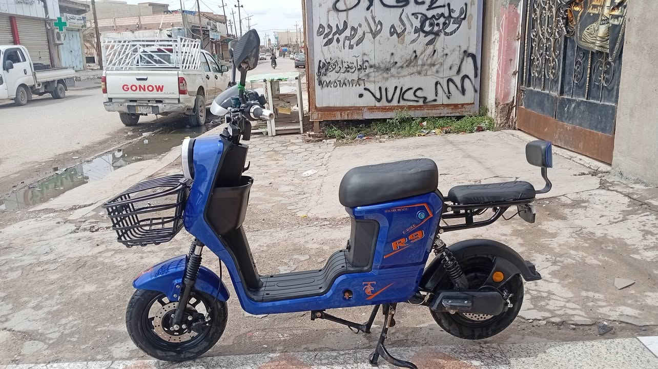 دراجه للبيع  يريد يتصل على هذا الرقم***********
