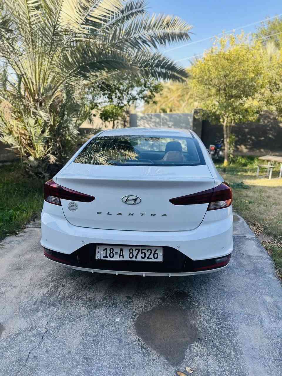 سلام عليكم النترا البيع موديل 2019 خليجي مكفوله راقم بايل ماشيا 100 سياره جديده كير محرك صدر كله كفاله بسمي سياره مكينه 200 مكان سياره حله  ***********
