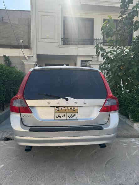 فالفو موديل ٢٠١١فول فول مواصفات بشرتي هه موو شتيك ديفروشم كيرو مكينه كامريه ساحيب سه نه وي  رقم تلفوني قباته بشرتي غرامه و براوه و كيرو مكينه من به اوليات دفروشم هيج غرامه ي لسر نيه ٢بارجه صبوغي هه يه بي ليدران  سعري ٤٠ورقه و مجال خاوه ن سه نه وي تلفوني داخراوه***********
