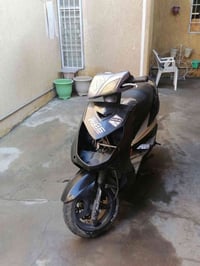 للبيع  سكنس فحل كبريتر شغاله هندر فقط ابيعه عل وضعيته مثل ما موضحه بال...