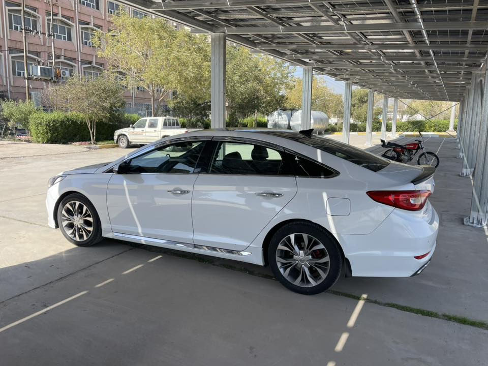 سلام عليكم موديل2017
للبيع 
فول فول موصفات لال اخير 
ردار حساسات فول 
ضرار جملغ وشوي من البونيد 
كير ومكينه خير من الله كفاله 
صدر امامي خلفي جديد 
تراي لل بصره 
سعر 128 وبي مجال 
للاستفسار ***********
السياره متواجده بكركوك
