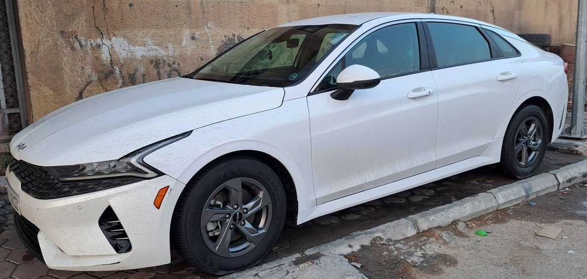 السلام عليكم كيا فايف 2023وارد امريكي تبديل بنيد فقط 1.600تيربو ماشيه 30الف ميل رقم كربلاء حره بسمي السعر 185$وبيها مجال العنوان ناصريه مركز رقم تلفوني ***********
