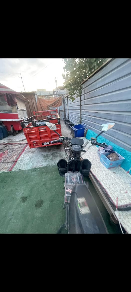 سلام عليكم دراجه شحن هارلي كلشي ما بيهه وياهه شاحنه دبل اشاره اشابر يمنه يسره البطاريات 80/100 تمشي 99 حقيقي استاند صفح  شاحنه ابلاديه كلوب عالي ناصي العنوان بغداد البياع شرطه الخامسه *********** السعر  500و 50
