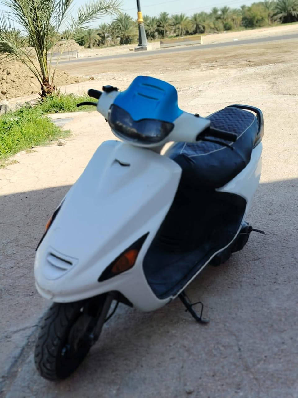 سلام عليكم شباب دراجه فراشه فحل الون ابيض   للبيع مكينه لاتبخير ولا تنقيص ستوني مجفتها
كهربائيات شغاله باتري جديد    لايت اشاير بك لايت كلها شغاله  مكينه خير من الله 
مكان الدراجه 🏠 الديوانية 
قضاء غماس 
السعر 💵 300 وبيها مجال للطيبين 
للاستفسار اكثر اتصل ***********
