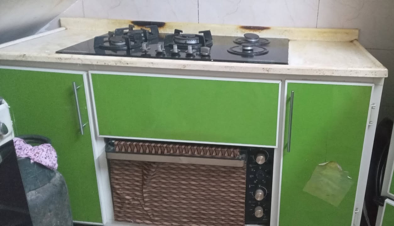 عندي غرض البيع دخول رقم واتساب مفتوح ***********
