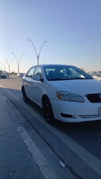 كورلا نحله • ٢٠٠٤ • محرك ١٨٠٠