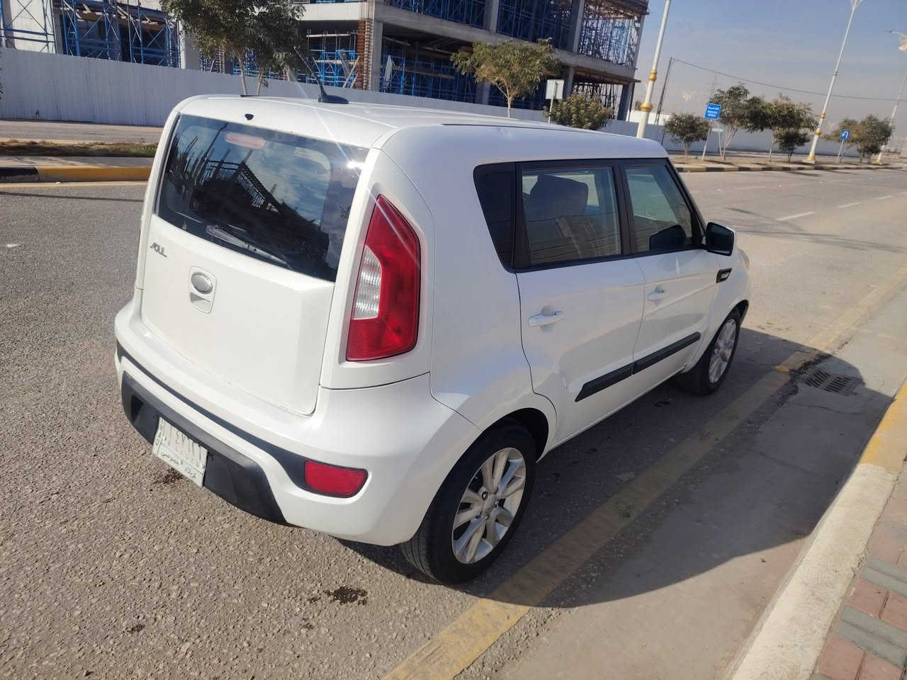 صول ٢٠١٣ محرك ١٦٠٠ بيه ٣ قطع صبغ محرك كير تبريد حداديه كله تمام رقم ومكان كربلاء السعر ٩٠ اتصال ***********
